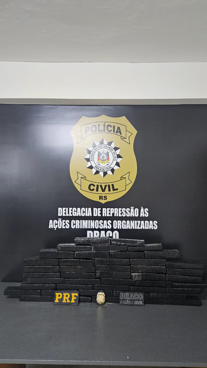 OAB Barro Preto - Motorista é preso com 36,7 kg de maconha em operação na BR-290