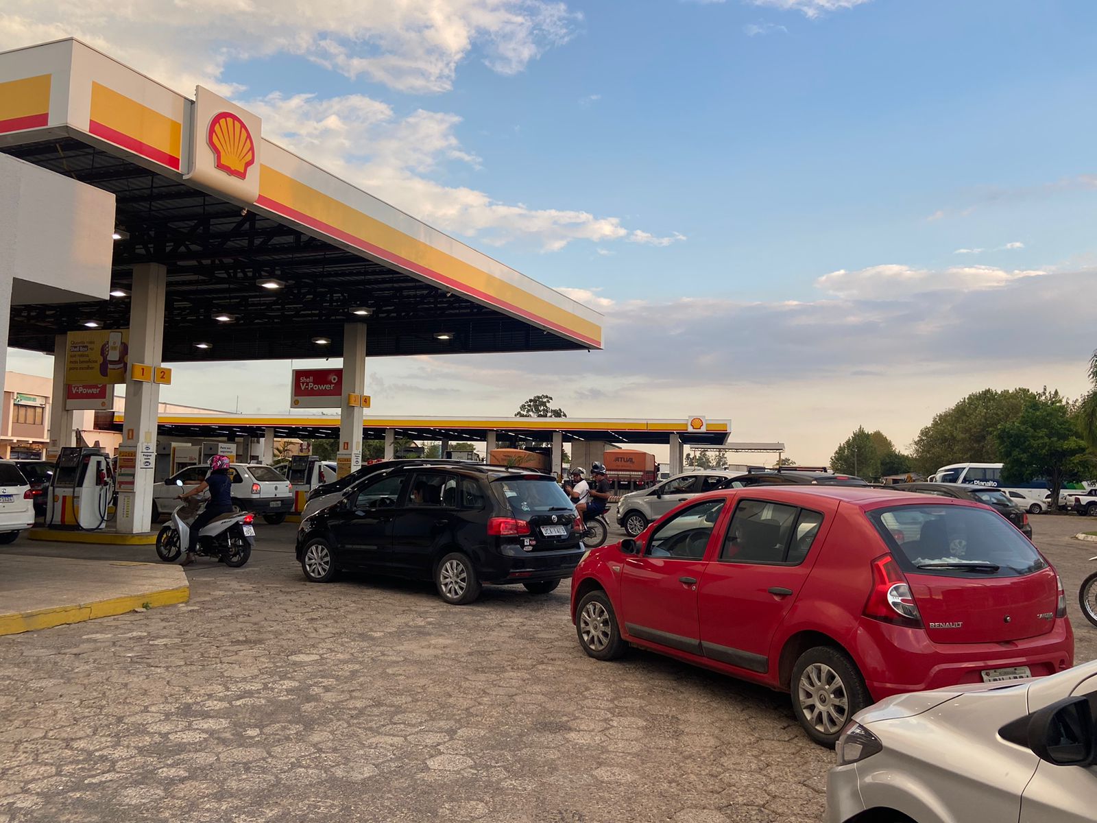 OAB Barro Preto - Gasolina em Uruguaiana custa em média R$ 6,55