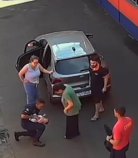 OAB Barro Preto - Bombeiro salva bebê de um mês após engasgo