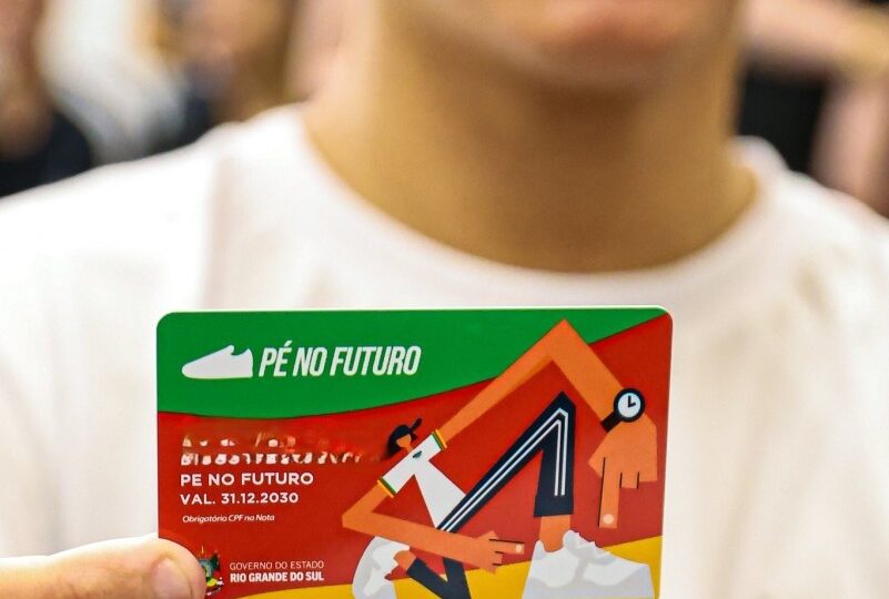 OAB Barro Preto - Alunos têm até quinta-feira para retirar benefício do Pé no Futuro