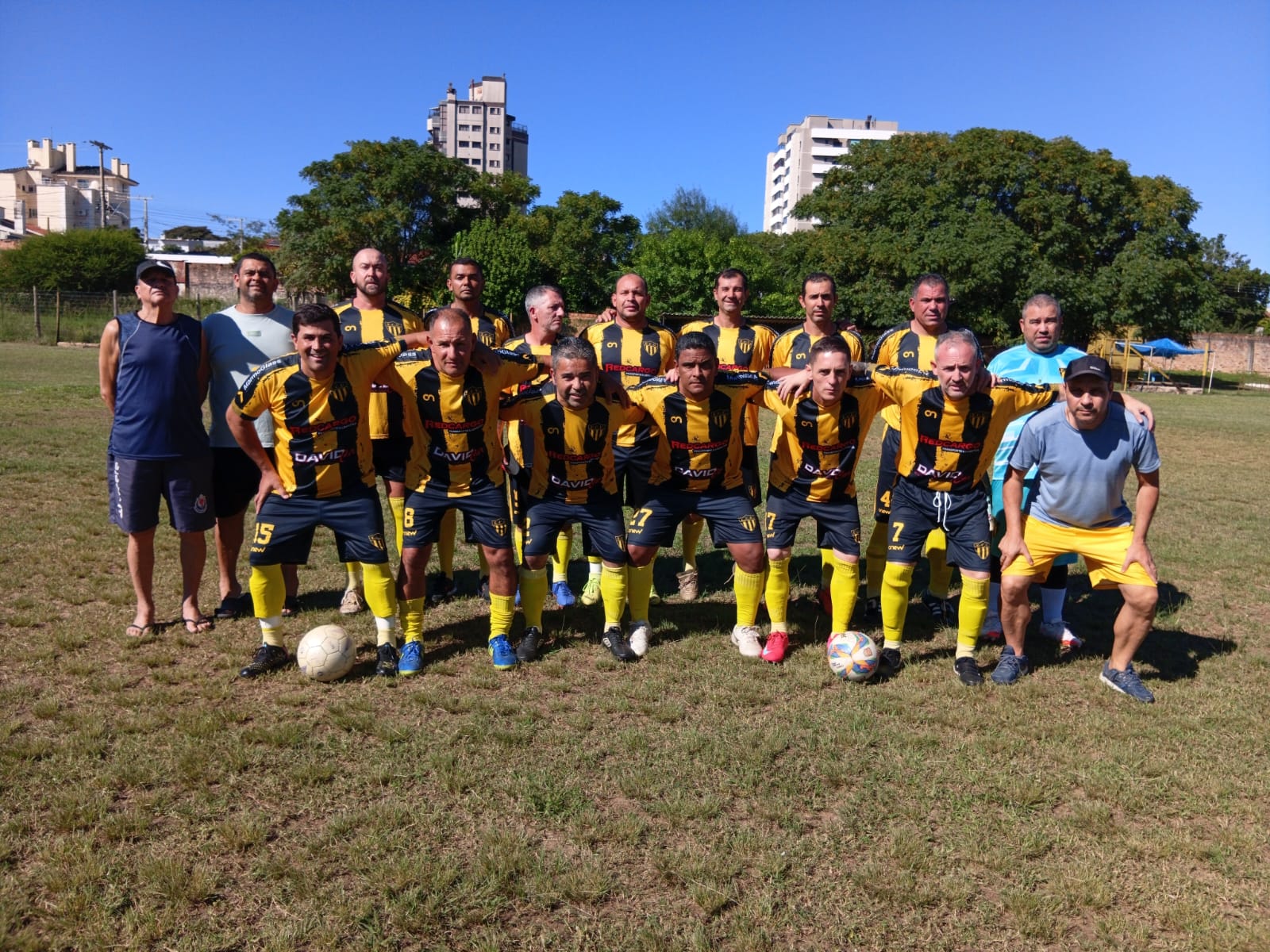 OAB Barro Preto - Definidos os finalistas do Máster 45 e grandes confrontos no LAU 55