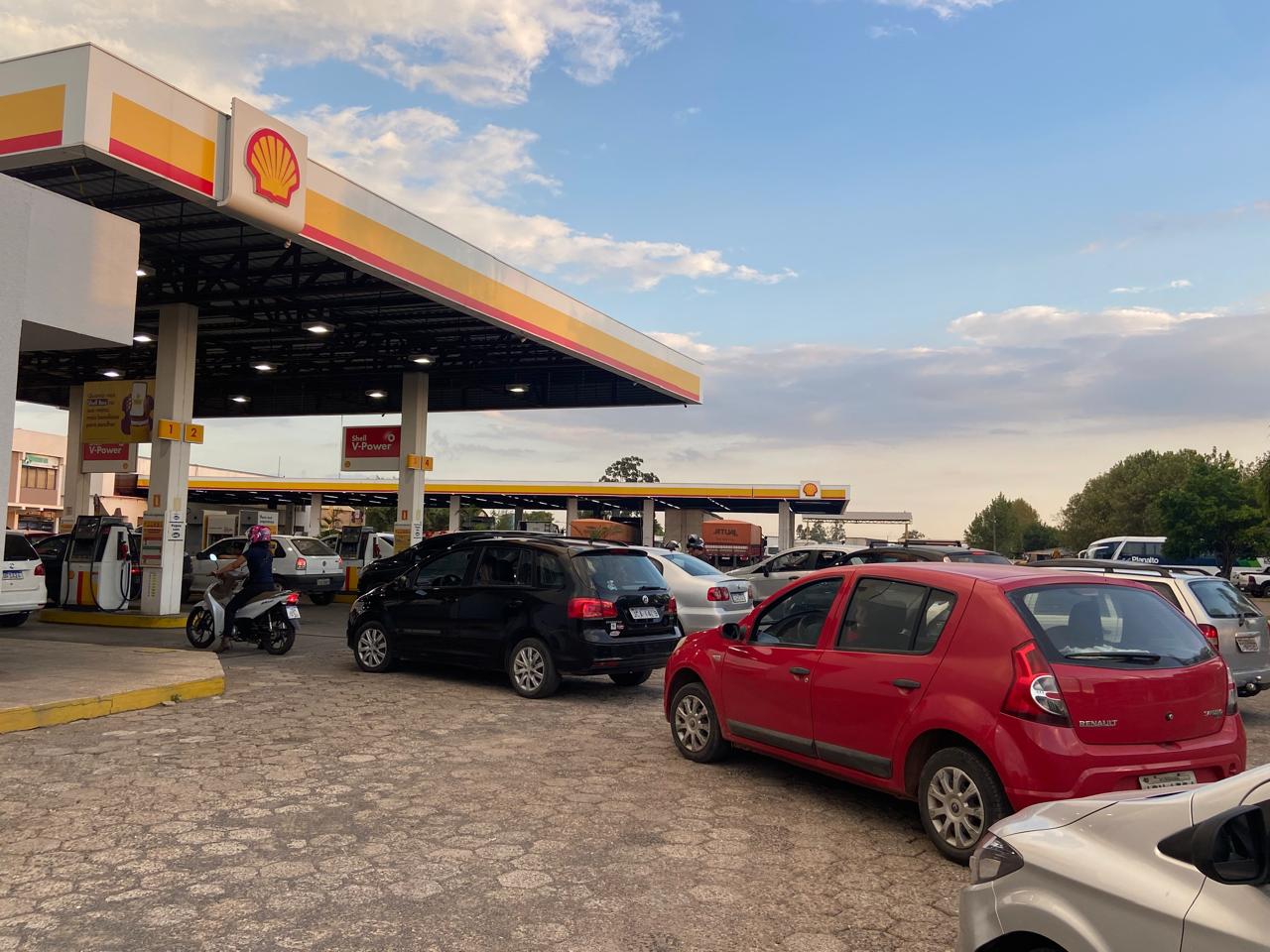 OAB Barro Preto - Preço se mantém mesmo com queda no barril de petróleo e subsídio do governo