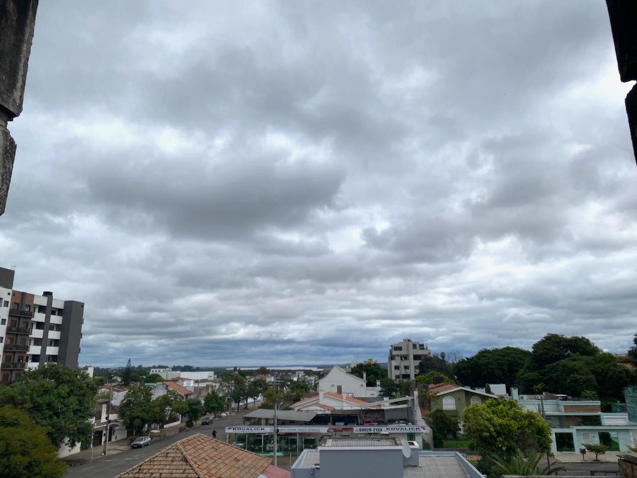 OAB Barro Preto - Frente fria muda o cenário e traz dias mais frios