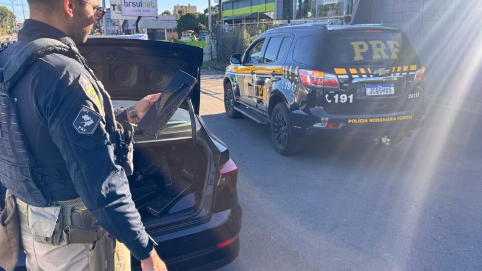 OAB Barro Preto - Jovem uruguaianense preso por tráfico de drogas em Caxias do Sul