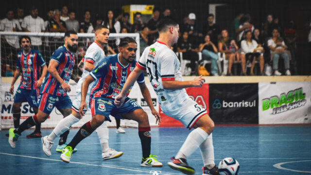 Uruguaianense encara União Três-Maiense pela semifinal