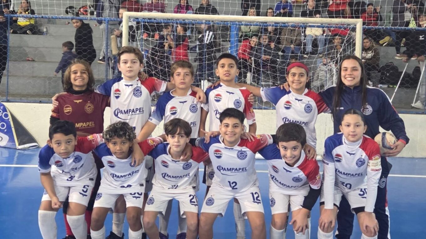 Sub-11 conquista vice-campeonato na Copa Itaqui de Futsal