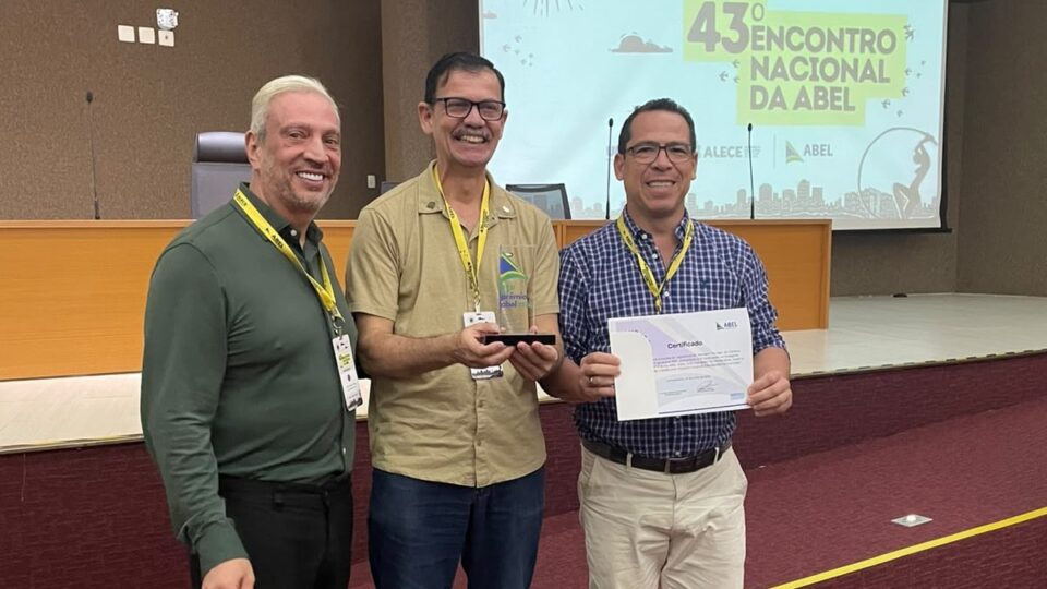 OAB Barro Preto - Projeto Jovem Parlamentar conquista prêmio nacional