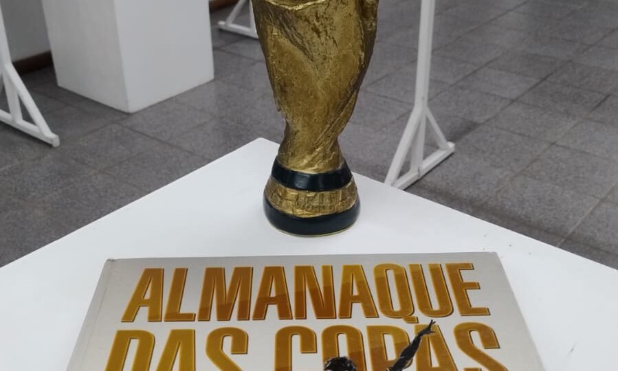 OAB Barro Preto - Exposição reúne selos que contam a trajetória das Copas do Mundo