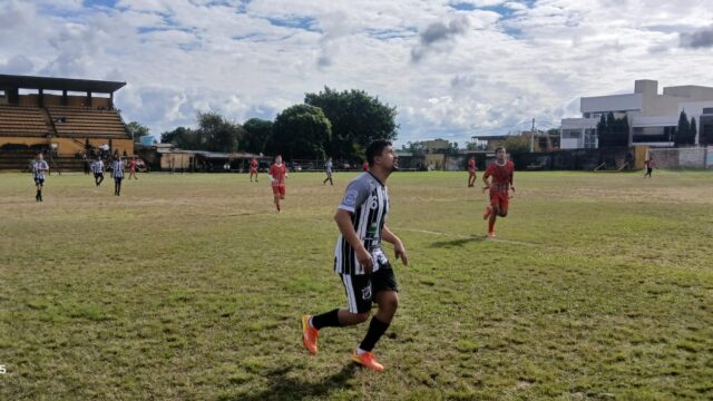 Camarões busca reação e fica no empate com o 13 de Abril