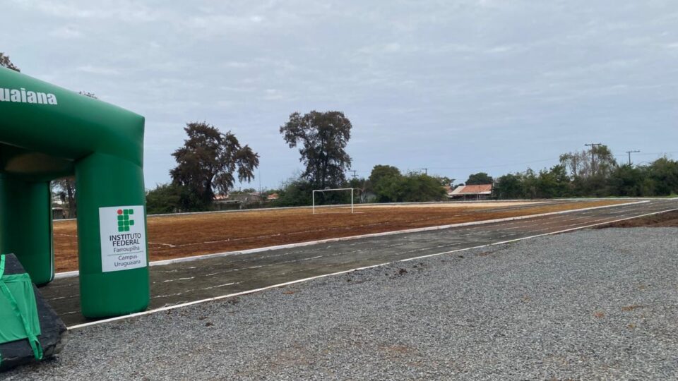 OAB Barro Preto - Instituto Farroupilha inaugura complexo esportivo