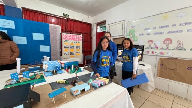 Escola conduz viagem pela história de Uruguaiana no projeto Museu Vivo