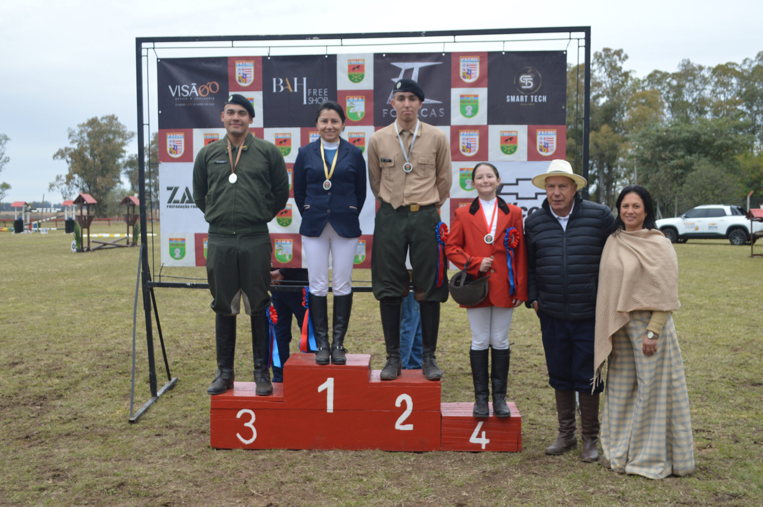 Maria Clara Dalcastagnê e Soberado da Triumph, na categoria 0,60 m. Créditos: Gabriela Barcellos/JC.