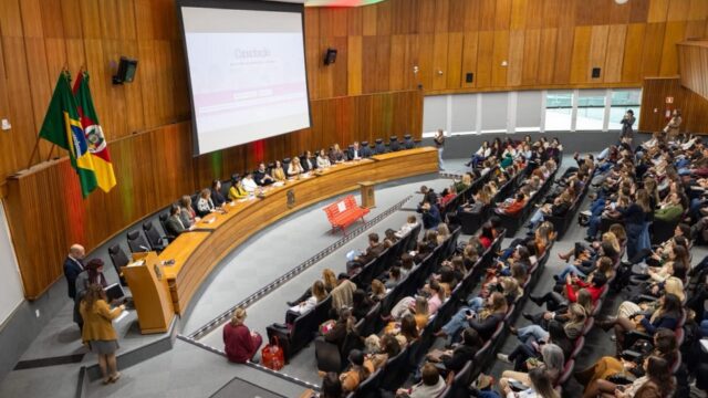 CRAM participa da Capacitação da Rede Municipal de Proteção à Mulher