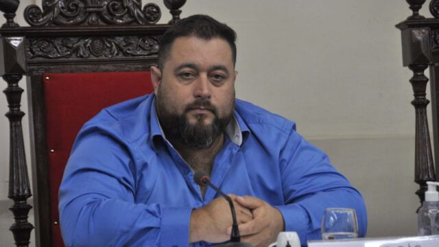 Vereador cobra informações sobre atendimento de traumatologia na Santa Casa
