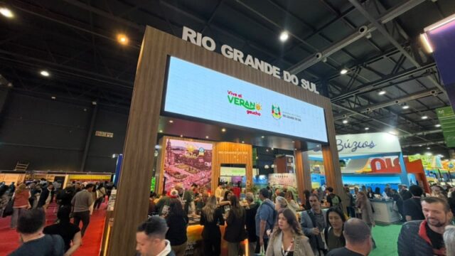 Uruguaiana apresenta potencialidades turísticas em feira em Buenos Aires
