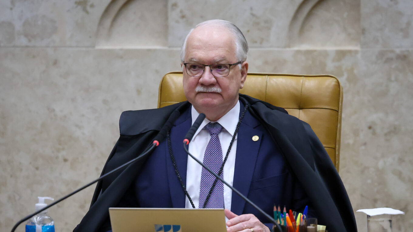 Fachin suspende decisões de Mendonça e Dino sobre cúpula da PF