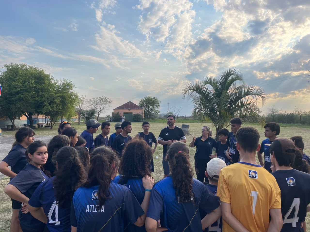 Cerca de 200 estudantes participaram da 35ª edição dos Jogos Rurais Escolares, realizada durante dois dias na EMEB Crespo de Oliveira.