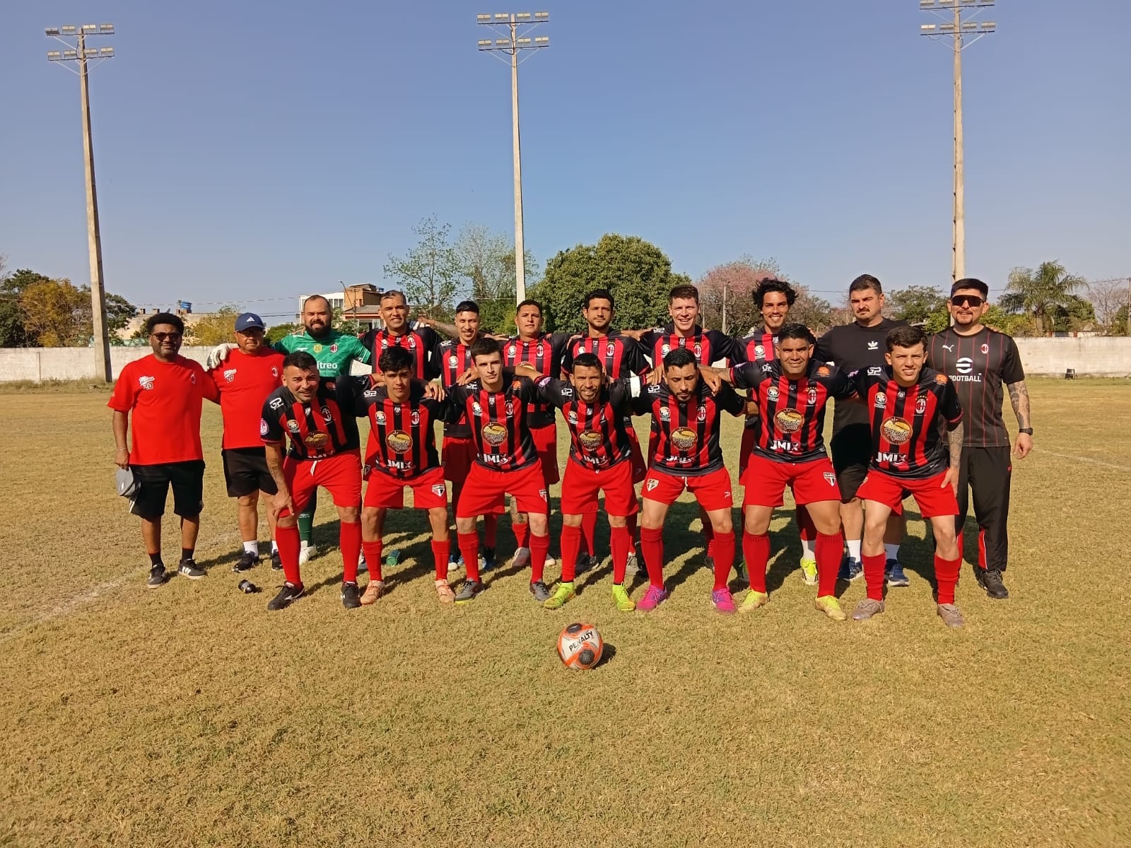 Milan, campeão da Liga da Primavera, empatou em 1 a 1 com o Unión Atlética Chajarí, da Argentina, em amistoso entre campeões.