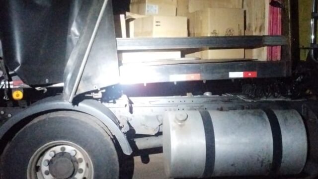 Quatro são presos por descaminho na BR-290